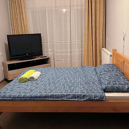 Bistriţa Kiwi Apartment מראה חיצוני תמונה